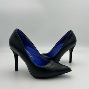 [NWOT] Antonia Saint NY Victoria Heel 2.0